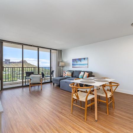 Waikiki Banyan W-Ocean Views With Free Parking! Lägenhet Honolulu Exteriör bild