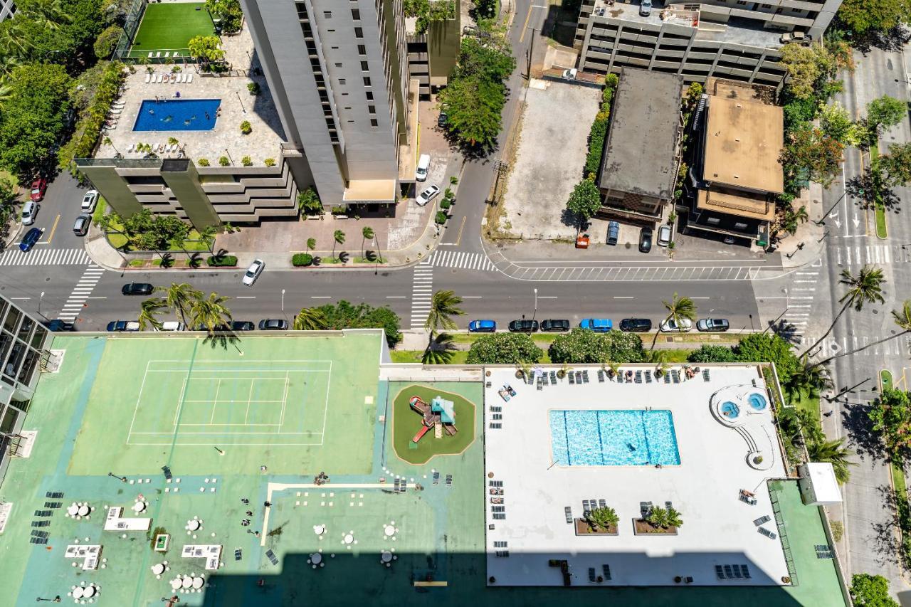 Waikiki Banyan W-Ocean Views With Free Parking! Lägenhet Honolulu Exteriör bild